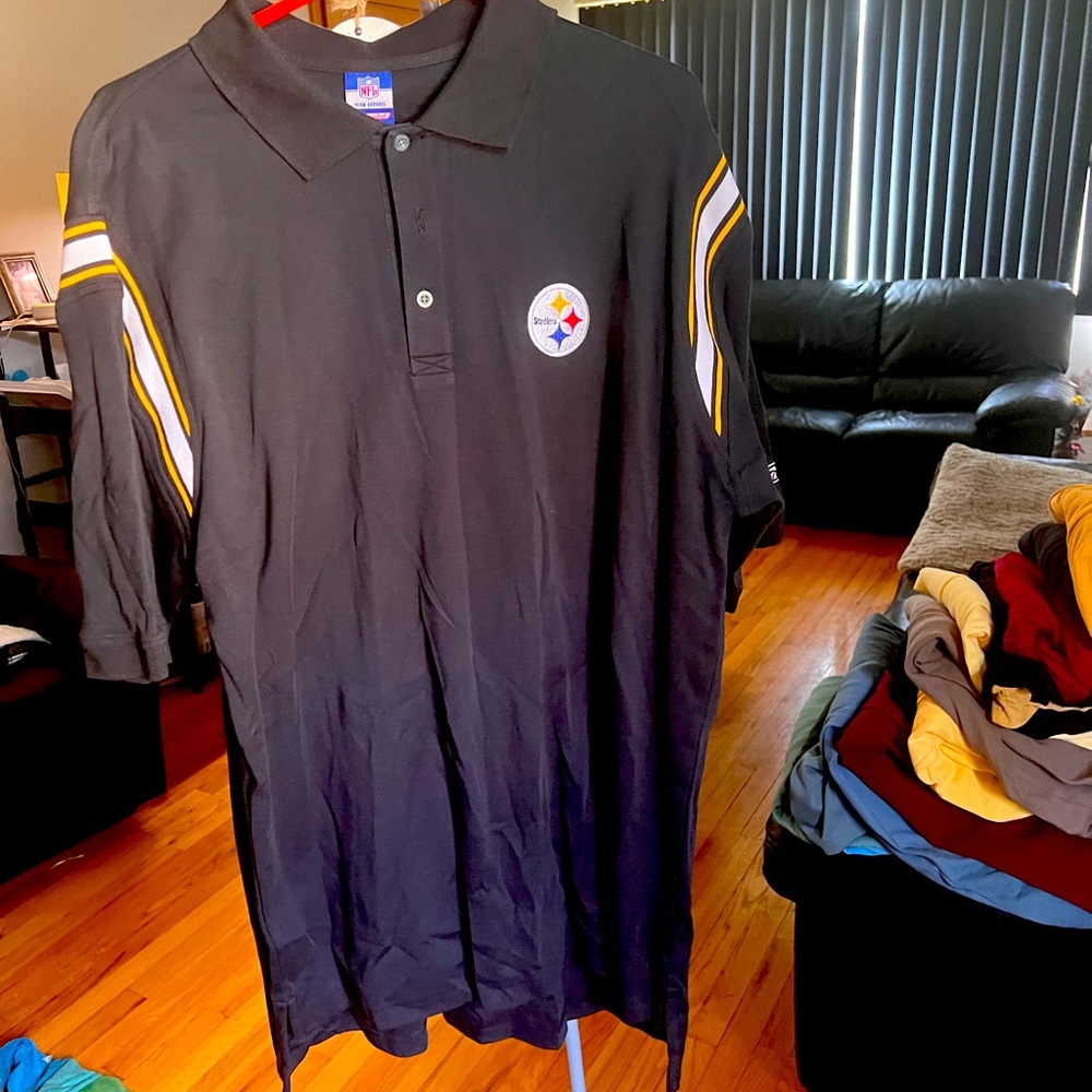 Men’s xl Steelers polo shirt